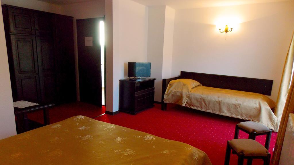 Casa Olteanu Pension Moieciu de Jos Habitación foto